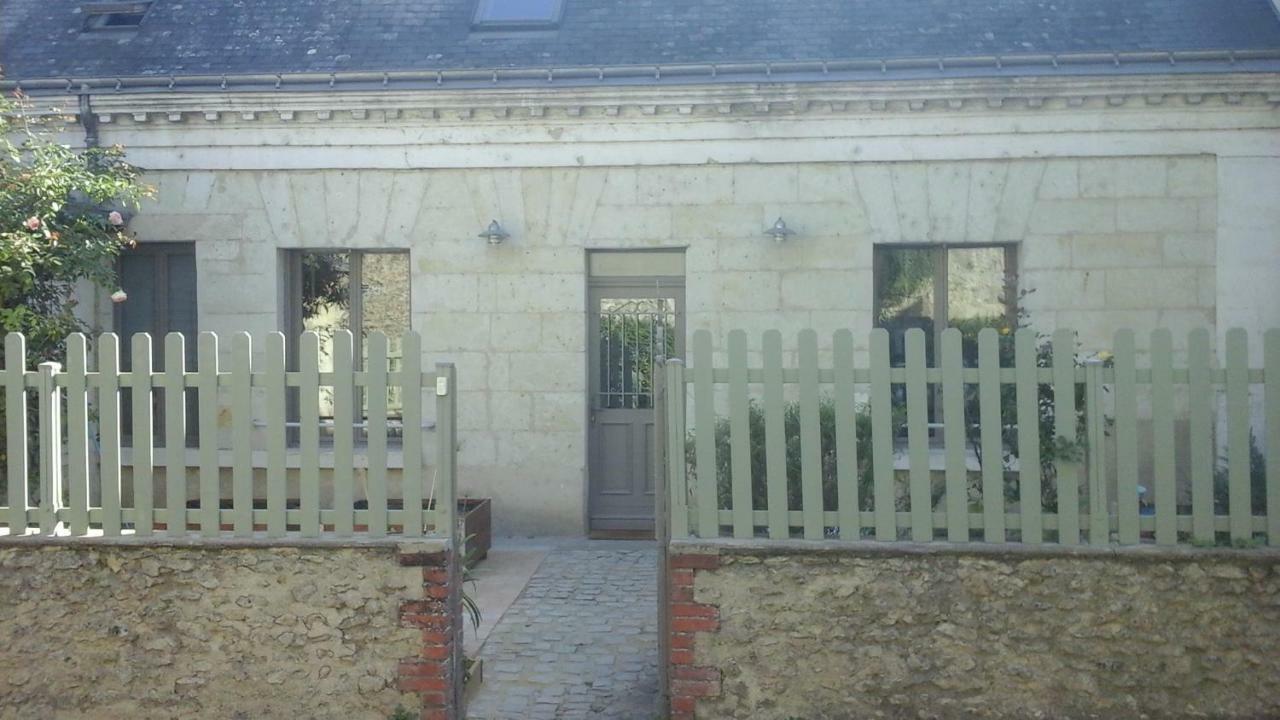 Les Palombes Apartment Rochecorbon Exterior photo
